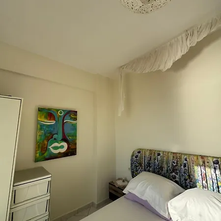 Coral * Sarandë